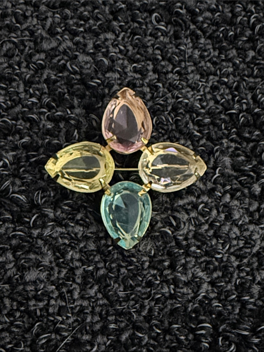 Avon Pastel Teardrop Crystal Cross Brooch in Gold Tone